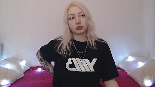 Emily_hardcoren Live XXX chat