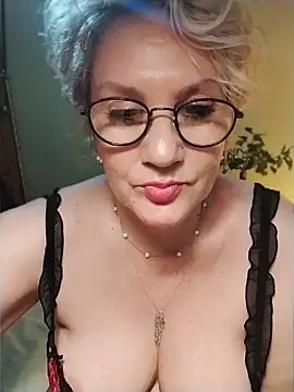 BrividoFelino's Live XXX Chat