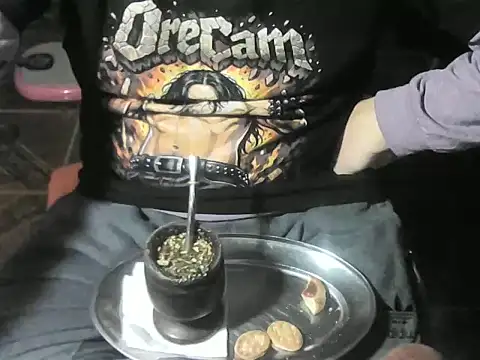 OreCam élő XXX-chatje