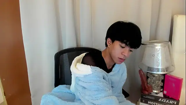 davincihugecock's Live XXX Chat
