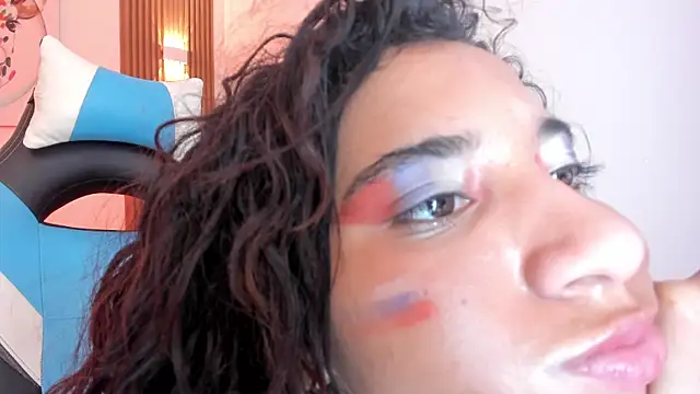 Emily_bruss' Live XXX Chat