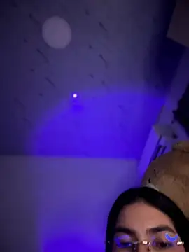 Eveliin_ruiz's Live XXX Chat