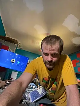 charactrzero élő XXX-chatje