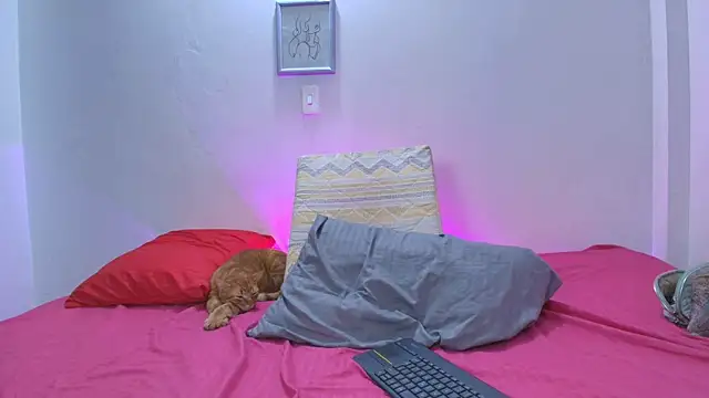 Živý XXX chat Nikki__uwu