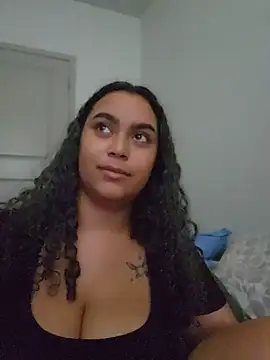 cinnaminnie's Live XXX Chat