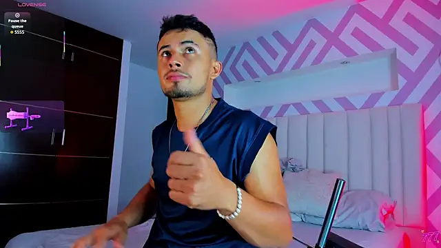 Czat XXX na żywo – Valentiinoss