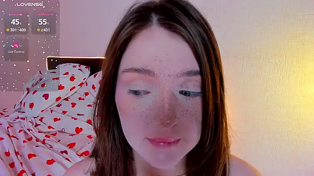 lexxxxxxi XXX чат на живо