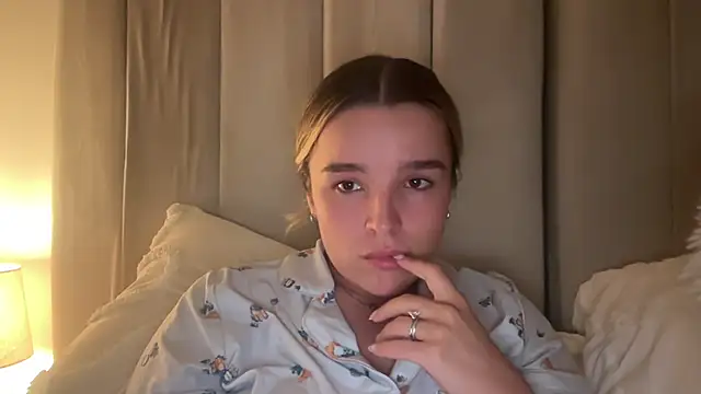 maisiesmithx's Live XXX Chat