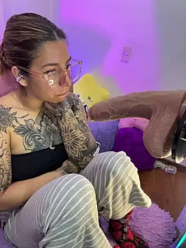 Chat XXX en directo de _antonella_dreamss