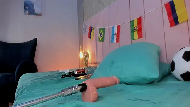 Živý XXX chat Hillary_Collins1