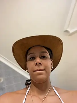 MiilaBlake Live XXX-chat