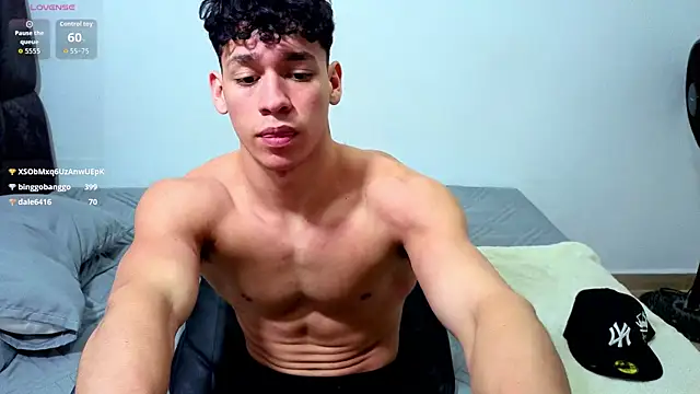 Luke_Muscle Chat XXX live
