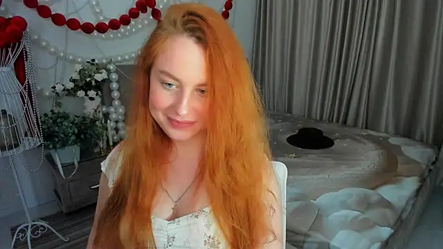 Chatroom XXX en direct de AirySilhouette