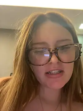 cherryrosealiee 现场XXX聊天