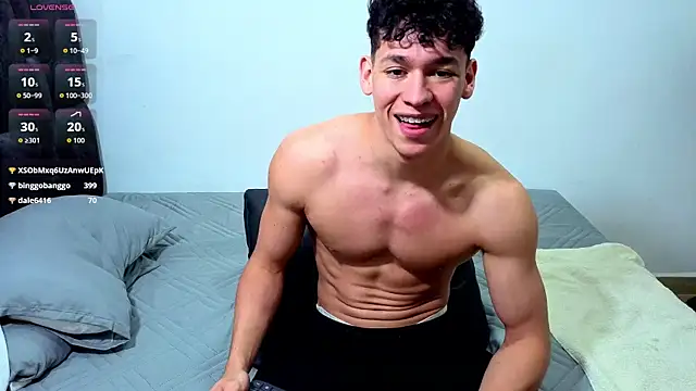 Luke_Muscle 现场XXX聊天