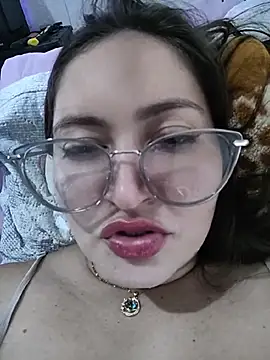 Chat +18 de Fetichista23 ao vivo
