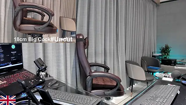 OnlineBossUK 现场XXX聊天