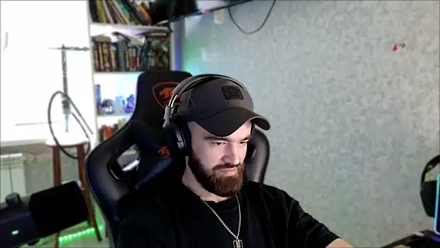XXX chat uživo modela _Serious_Man