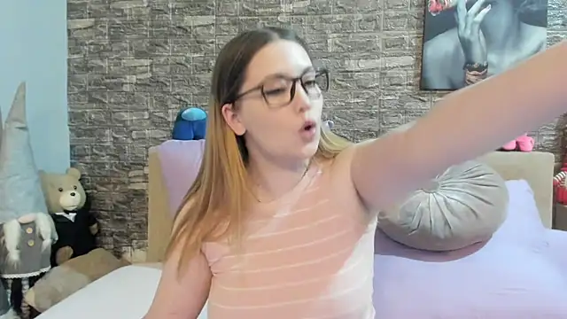 Chatroom XXX en direct de kalindahot