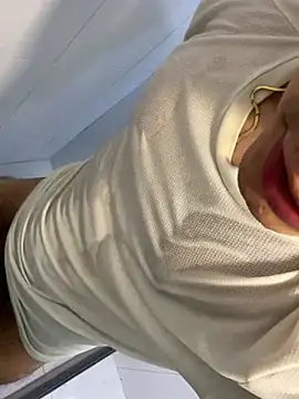 XXX chat uživo modela Sebastian_Vega