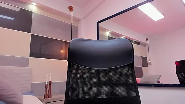 Czat XXX na żywo – Zara_Jackson