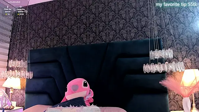 Онлайн чат XXX SteisyRoss