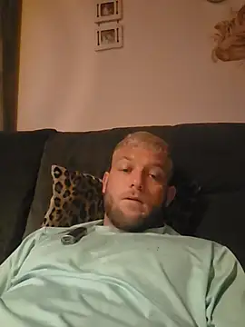 10AlphaPapa01 Live XXX-Chat