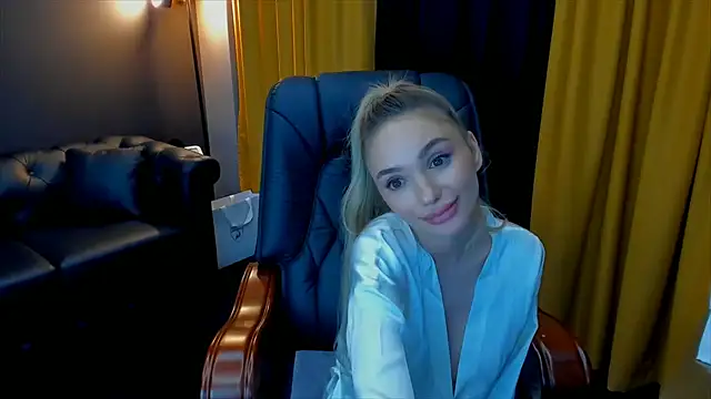 Chatroom XXX en direct de HaleySweet18