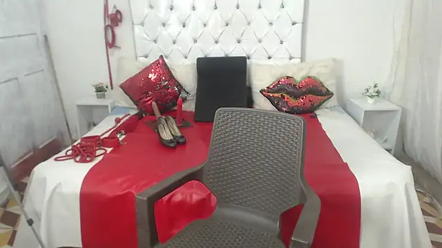 Sweetbigcatt – Naživo XXX chat