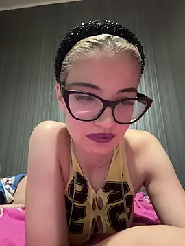 SirenLisa69 Chat XXX in diretta