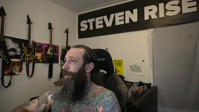 Czat XXX na żywo – StevenRiseNYC