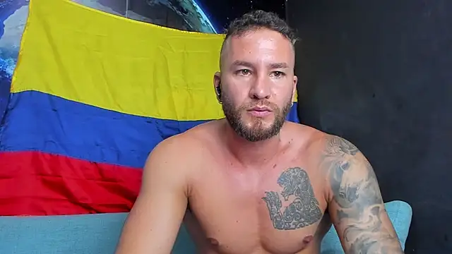 Chat +18 de delessandro_world ao vivo