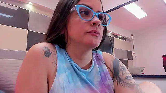 Živý XXX chat Zara_Jackson