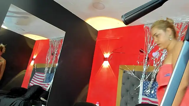 XXX chat uživo modela RosyRoos