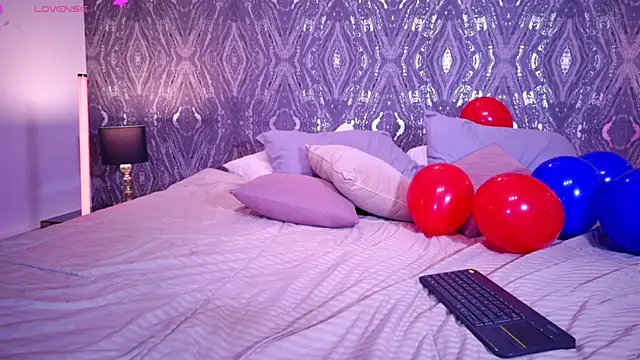 AbellaFox_ Chat XXX in diretta