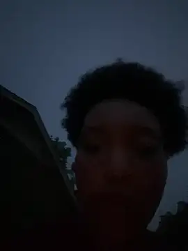 Queenkimi777's Live XXX Chat