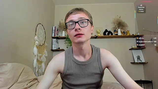 Emmit_Barker 即時 XXX 聊天