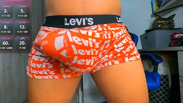 Chat XXX en directo de Jordylatino