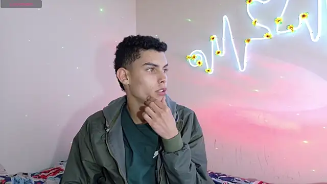 Philips_Jhon Live XXX-Chat