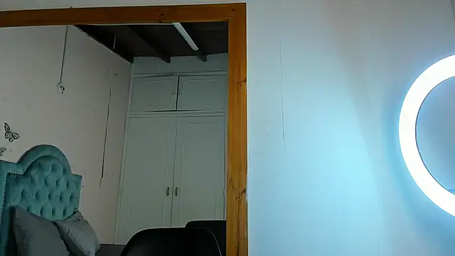 Charlie_Latino XXX чат на живо