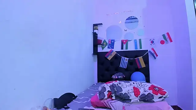 sapphire_brown20's Live XXX Chat