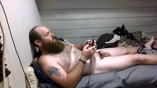 ThisGuy42o's Live XXX Chat