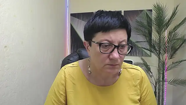 EmilyL0ve 现场XXX聊天
