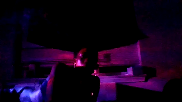 BedazedFirefly Show Webcam