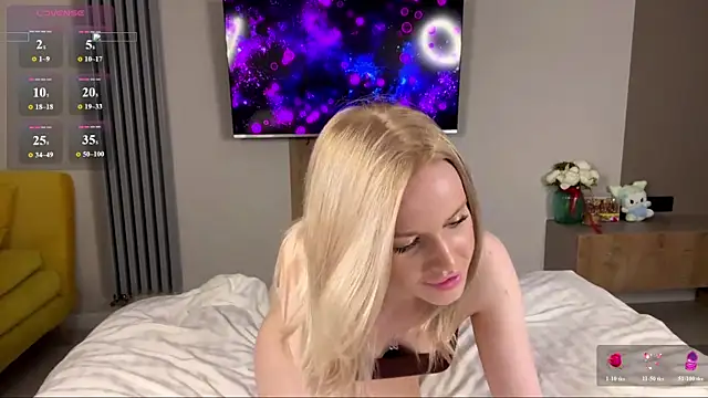 XXX chat uživo modela moonavelle