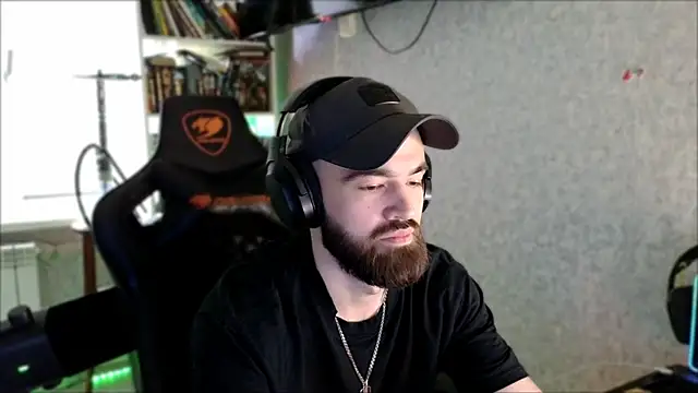 _Serious_Man – Naživo XXX chat