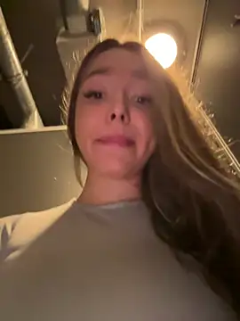 barbiehumpxxx élő XXX-chatje