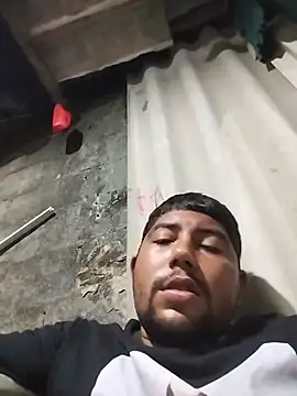 Chat +18 de master_juju1924 ao vivo