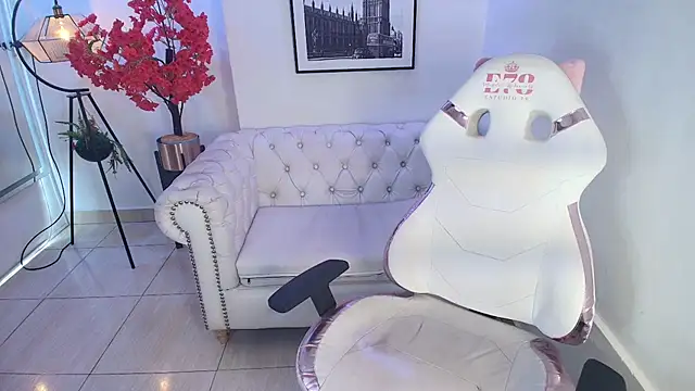 Kitty__meow's Live XXX Chat