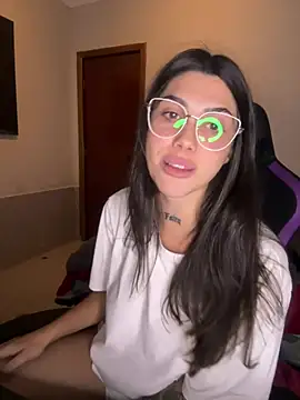 Chat +18 de tiphanyari ao vivo